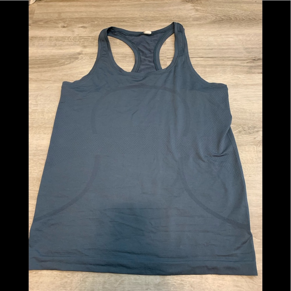 Lululemon Swiftly Tech Tank
